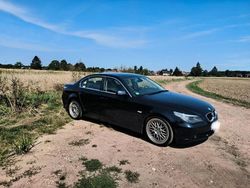 Blau Gebraucht 2004 BMW 530 Limousine | 9.900 € (Teuer)