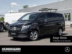 Obsidianschwarz metallic Gebraucht 2022 Mercedes V220 Edition Van / Kleinbus | 39.440 € (Guter Preis)