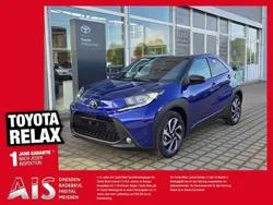 Juniper blue / night sky black Neu 2025 Toyota Aygo Kleinwagen | 16.290 €