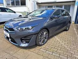 Grau Gebraucht 2024 Kia Ceed Sportswagon GT-Line Kombi | 25.990 € (Guter Preis)