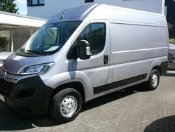 Silber Gebraucht 2021 Citroën Jumper Van / Kleinbus | 18.950 € (Guter Preis)