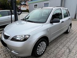 Silber Gebraucht 2004 Mazda 2 Kleinwagen | 2.390 € (Fairer Preis)