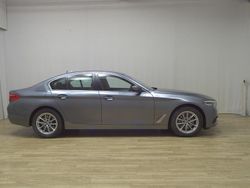 Grau Gebraucht 2020 BMW 530 Performance Limousine | 22.980 €