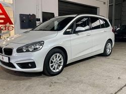 Weiß Gebraucht 2015 BMW 218 Gran Tourer Van / Kleinbus | 7.800 € (Guter Preis)