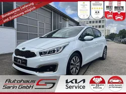 Weiß Gebraucht 2018 Kia Ceed Limousine | 13.999 € (Etwas zu teuer)
