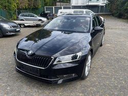 Schwarz Gebraucht 2017 Skoda Superb Ambition Kombi | 20.500 € (Teuer)