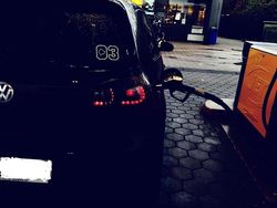 Schwarz Gebraucht 2006 VW Golf V Sportline Kleinwagen | 2.150 € (Etwas zu teuer)