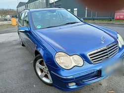 Blau Gebraucht 2004 Mercedes C220 Avantgarde Kombi | 2.500 € (Fairer Preis)