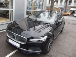 Black solid "stone" / solid Gebraucht 2021 Volvo V90 Inscription Kombi | 34.990 € (Guter Preis)