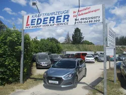 Blau Gebraucht 2018 Hyundai i40 Trend Kombi | 9.990 € (Etwas zu teuer)