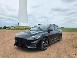 Schwarz Gebraucht 2019 Ford Focus ST-Line Kombi | 18.199 € (Fairer Preis)