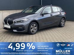 Grau Gebraucht 2020 BMW 118 Advantage Kleinwagen | 19.999 € (Fairer Preis)