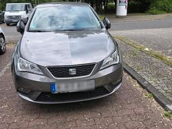 Grau Gebraucht 2015 Seat Ibiza Kleinwagen | 6.000 € (Fairer Preis)
