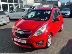 Rot Gebraucht 2010 Chevrolet Spark LT Kleinwagen | 1.950 € (Fairer Preis)