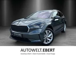Grau Gebraucht 2021 Skoda Enyaq iV Suite SUV | 32.890 € (Fairer Preis)