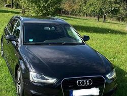 Schwarz Gebraucht 2013 Audi A4 S-Line Kombi | 10.500 € (Fairer Preis)