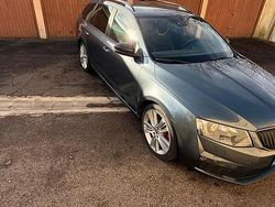 Andere farben Gebraucht 2015 Skoda Octavia RS Kombi | 10.900 € (Guter Preis)