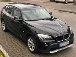 Schwarz Gebraucht 2010 BMW X1 SUV | 8.100 €