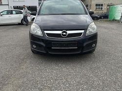 Schwarz Gebraucht 2005 Opel Zafira Edition Kombi | 1.490 € (Guter Preis)