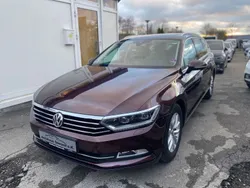 Rot Gebraucht 2017 VW Passat Comfortline Kombi | 15.690 € (Guter Preis)