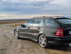 Schwarz Gebraucht 2004 Mercedes C55 AMG AMG Kombi | 10.800 € (Etwas zu teuer)