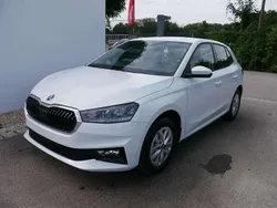 Moonweiß perleffekt Neu 2025 Skoda Fabia Limousine | 18.890 € (Guter Preis)