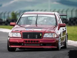 Rot Gebraucht 1996 Mercedes C230 AMG Limousine | 12.999 €