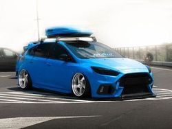Blau Gebraucht 2017 Ford Focus RS Limousine | 26.500 € (Teuer)