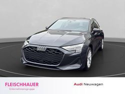 Grau Neu 2025 Audi A3 Sport Limousine | 31.990 € (Superpreis)
