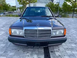 Braun Gebraucht 1993 Mercedes 190 Limousine | 2.800 €