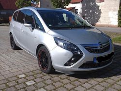 Silber Gebraucht 2014 Opel Zafira Tourer Van / Kleinbus | 9.150 € (Fairer Preis)