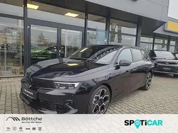 Lackierung schwarz perla nera/ Neu 2024 Opel Astra Ultimate Kombi | 29.440 € (Guter Preis)