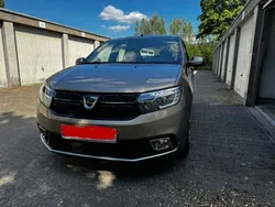 Beige Gebraucht 2020 Dacia Sandero Essentiel Kleinwagen | 9.900 € (Guter Preis)