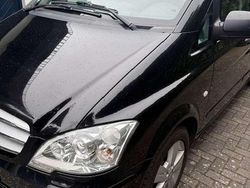 Schwarz Gebraucht 2014 Mercedes Vito Van / Kleinbus | 17.900 € (Teuer)