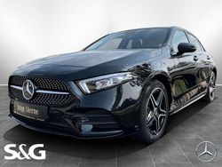 Metalliclack kosmosschwarz Gebraucht 2021 Mercedes A250 AMG Limousine | 27.777 € (Fairer Preis)