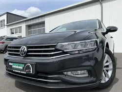 Grau Gebraucht 2020 VW Passat Active Kombi | 17.860 € (Fairer Preis)