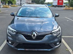 Grau Gebraucht 2018 Renault Mégane IV Play Limousine | 8.000 € (Fairer Preis)