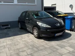 Schwarz Gebraucht 2007 Peugeot 207 Kleinwagen | 1.400 € (Guter Preis)