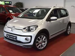 Grau Gebraucht 2014 VW cross up! Kleinwagen | 5.999 € (Fairer Preis)