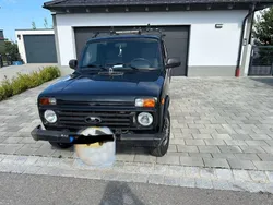 Schwarz Gebraucht 2019 Lada Urban SUV | 7.800 € (Superpreis)