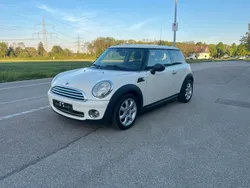 Weiß Gebraucht 2009 Mini ONE Kleinwagen | 1.790 € (Guter Preis)