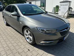 Grau Gebraucht 2018 Opel Insignia Limousine | 13.900 € (Fairer Preis)