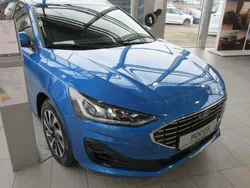 Blau Gebraucht 2024 Ford Focus Titanium Kombi | 27.490 € (Fairer Preis)