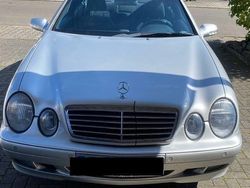 Silber Gebraucht 2000 Mercedes CLK320 Avantgarde Coupé | 7.000 € (Fairer Preis)