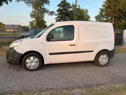 Weiß Gebraucht 2018 Renault Kangoo Van / Kleinbus | 6.500 € (Guter Preis)