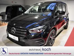 Loparit schwarz Gebraucht 2024 Mercedes 180 Limousine | 59.980 €