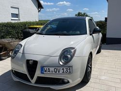 Weiß Gebraucht 2009 Alfa Romeo MiTo Kleinwagen | 4.200 € (Teuer)