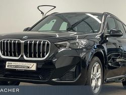 Saphirschwarz metallic Gebraucht 2025 BMW X1 M Sport SUV | 48.349 € (Guter Preis)