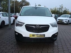 Weiß Gebraucht 2021 Opel Combo Edition Van / Kleinbus | 15.900 € (Fairer Preis)
