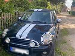 Schwarz Gebraucht 2009 Mini ONE Kleinwagen | 2.000 €